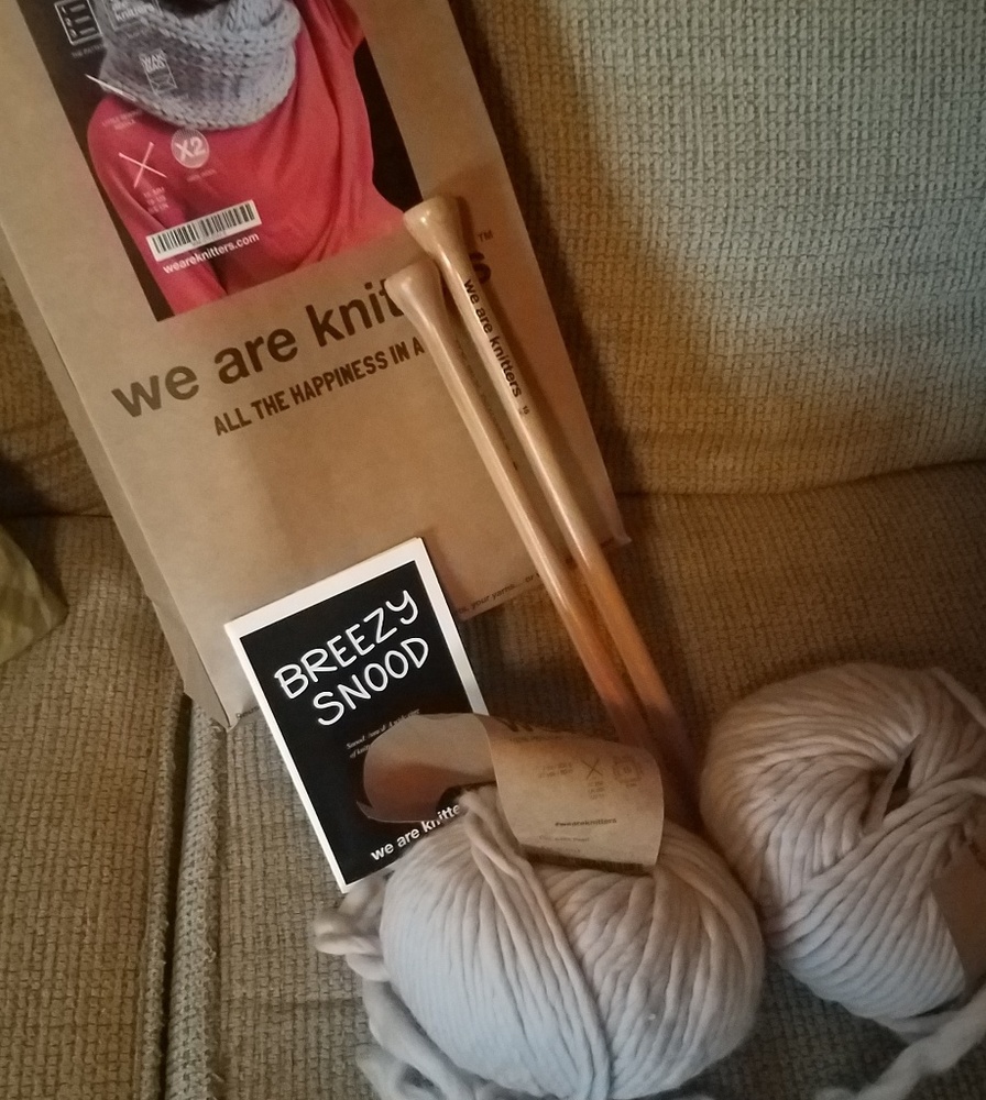 We are knitters kit infinity scarf "breezy snood"
